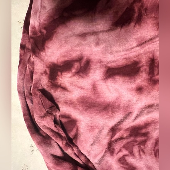 One World Women’s Size Large Burgundy Tie Dye Boho Whimsy Tunic Mini Dress - Picture 9 of 9